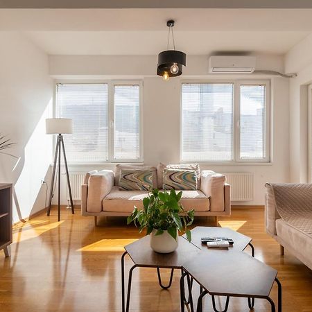 סקופיה High-End Spacious Apartment Next To City Mall מראה חיצוני תמונה