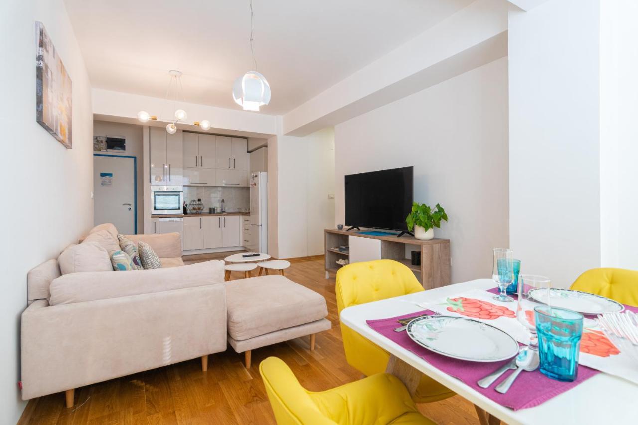 סקופיה High-End Spacious Apartment Next To City Mall מראה חיצוני תמונה