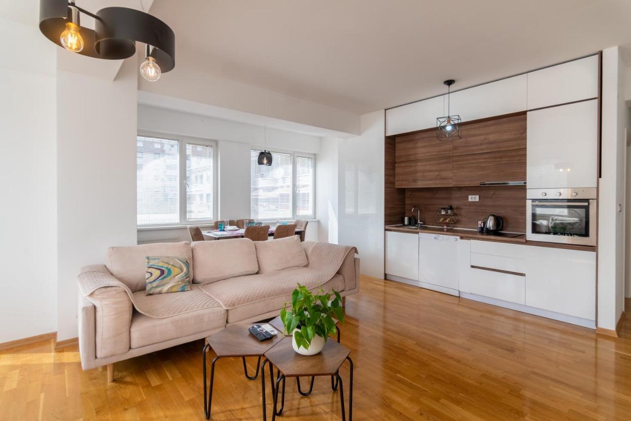 סקופיה High-End Spacious Apartment Next To City Mall מראה חיצוני תמונה