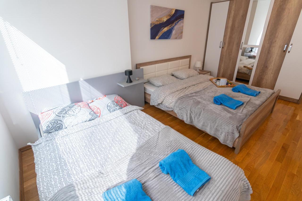 סקופיה High-End Spacious Apartment Next To City Mall מראה חיצוני תמונה