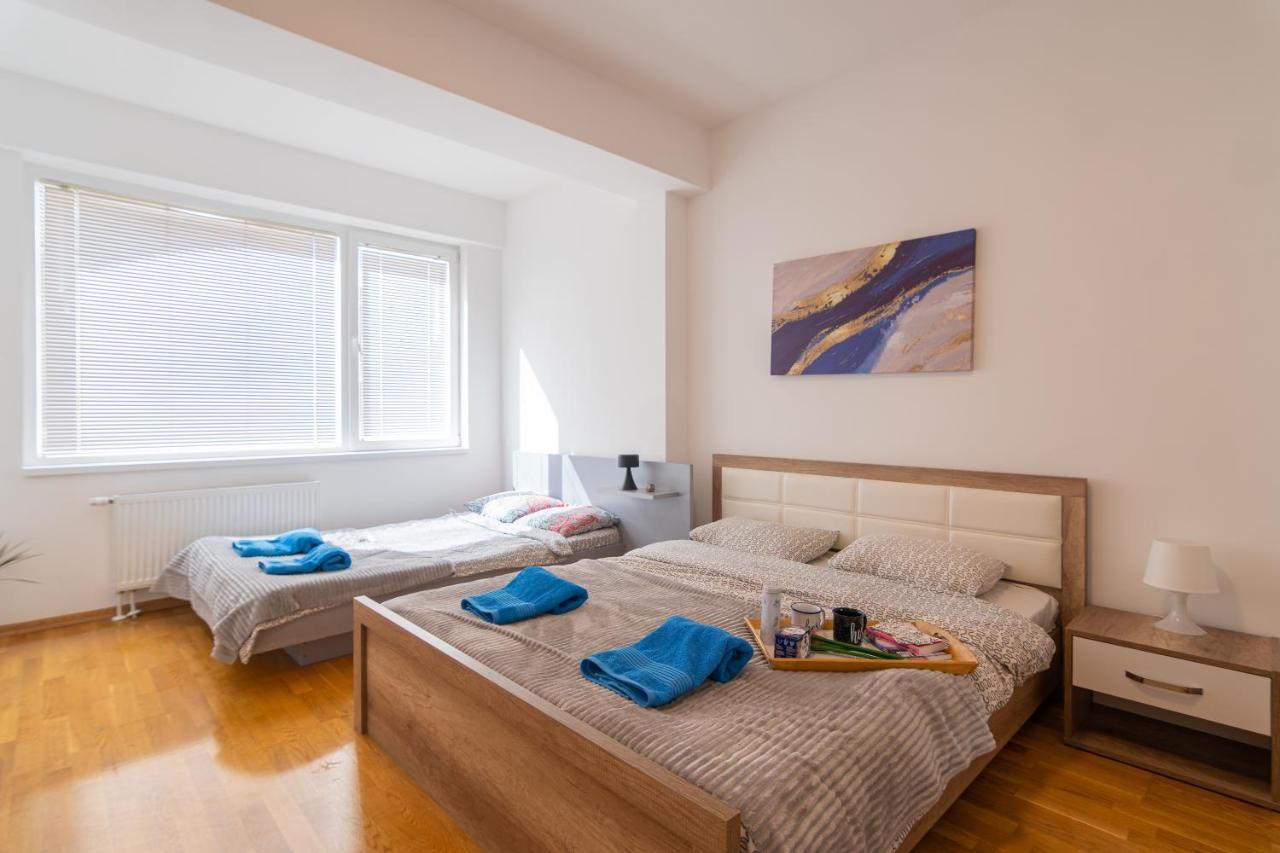 סקופיה High-End Spacious Apartment Next To City Mall מראה חיצוני תמונה