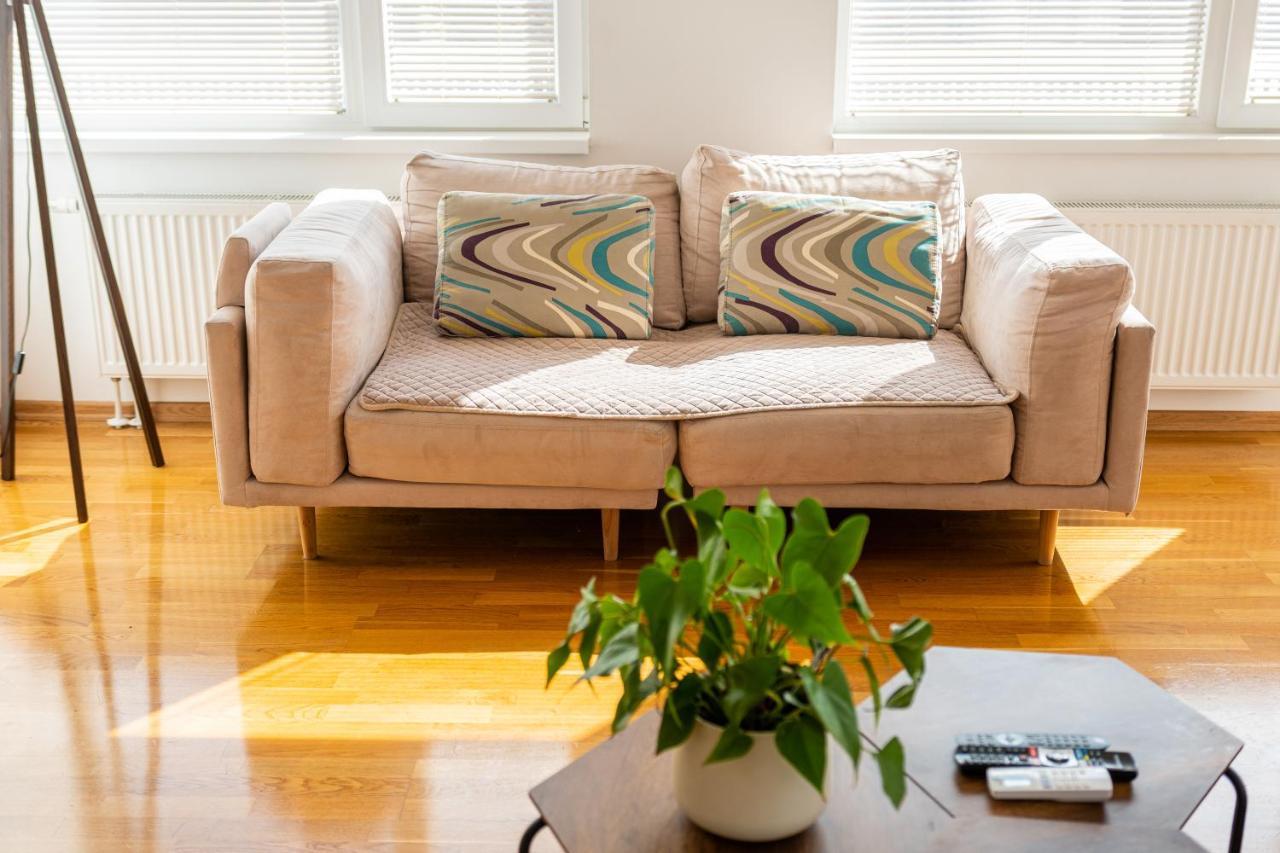 סקופיה High-End Spacious Apartment Next To City Mall מראה חיצוני תמונה