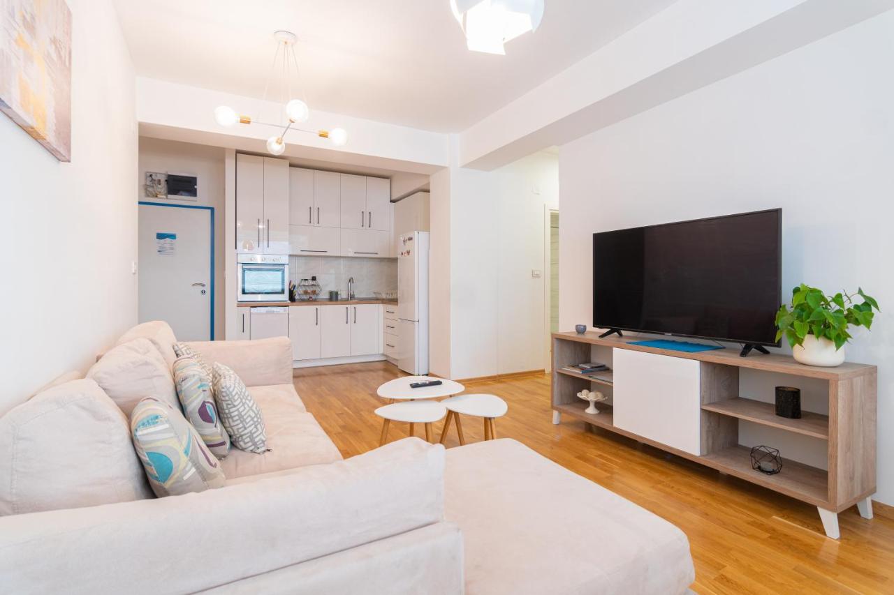 סקופיה High-End Spacious Apartment Next To City Mall מראה חיצוני תמונה
